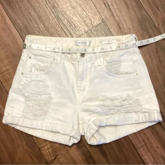 GUESS Women's Boy Fit Destroyed Denim Shorts Off-white Size‎ 25 - Picture 6 of 13